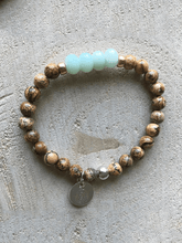 Load image into Gallery viewer, Loving Communication Mala Bracelet