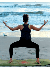 Load image into Gallery viewer, Symmetry Yoga Mat - Evolving Spirit