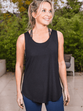 Load image into Gallery viewer, Yoguh Yoga Tank - Black