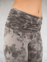 Load image into Gallery viewer, Half Moon Organic Yoga Leggings - Warm Grey
