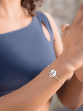 Load image into Gallery viewer, Yoguh Lotus Bracelet