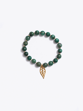 Load image into Gallery viewer, Healing Intentions Green African Jade Heart Chakra Bracelet