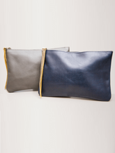 Load image into Gallery viewer, Poshette - Lined/Matt Leather