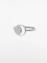 Load image into Gallery viewer, Waxing Moon Ring - Silver