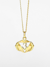 Load image into Gallery viewer, Third Eye Chakra Pendant - Gold