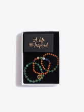 Load image into Gallery viewer, Chakra Bracelet Stack &amp; Inspirational Cards Gift Box