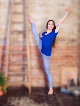 Load image into Gallery viewer, Chakra Energy Leggings Blue