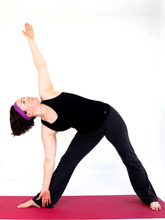 Load image into Gallery viewer, Beginners' Taster Yoga Class with Alex Yoga (Friday 22nd)