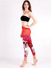 Load image into Gallery viewer, La Reina Mora Yoga Leggings