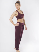 Load image into Gallery viewer, Yoga Pant Padmini - Mystic Red