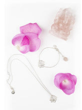 Load image into Gallery viewer, Silver Lotus Necklace