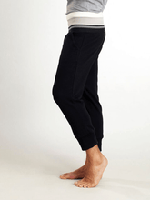 Load image into Gallery viewer, Moonlight 3/4 Organic Cotton Yoga Pants