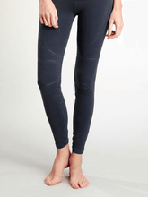 Load image into Gallery viewer, Effortless Organic Yoga Leggings - Anthracite