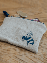 Load image into Gallery viewer, Coin Purse in Pure Linen - The Honey Bee Collection