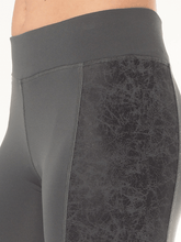 Load image into Gallery viewer, Dita Yoga Leggings (Without Foot Strap) - Dark Olive