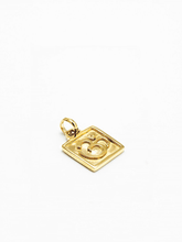 Load image into Gallery viewer, OM Charm Pendant - Gold
