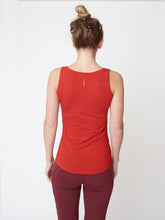 Load image into Gallery viewer, Go to Vest - Rust