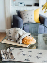 Load image into Gallery viewer, Placemats in Pure Linen - Honey Bee Collection