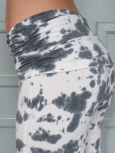 Load image into Gallery viewer, Half Moon Organic Yoga Pants - White