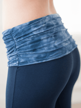 Load image into Gallery viewer, Full Moon Organic Yoga Leggings
