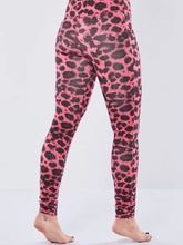 Load image into Gallery viewer, Yoga Pants Satya - Pink Panther