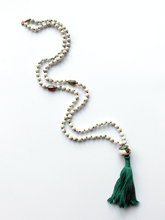 Load image into Gallery viewer, Howlite &amp; Tibetan Brass Mala